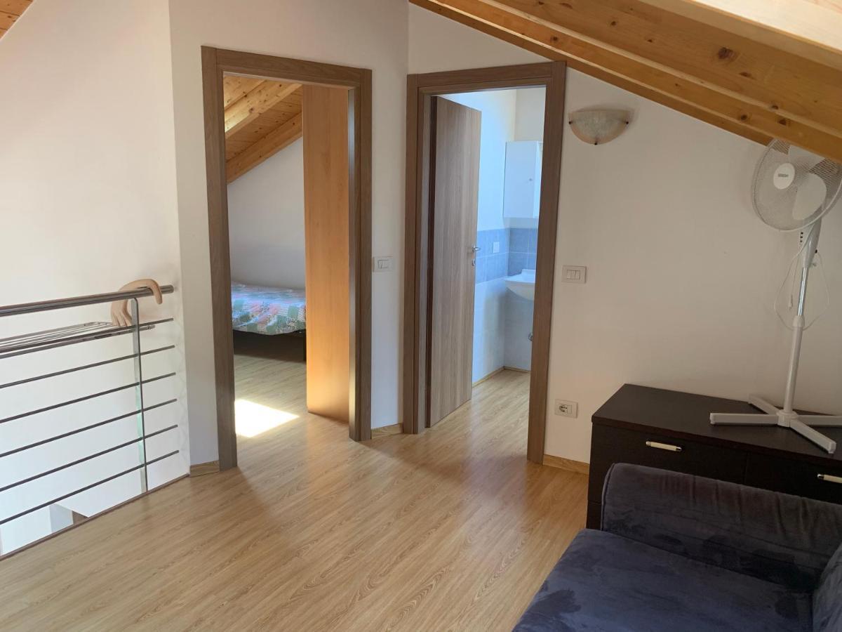 Baby Apartman Dervio Kültér fotó